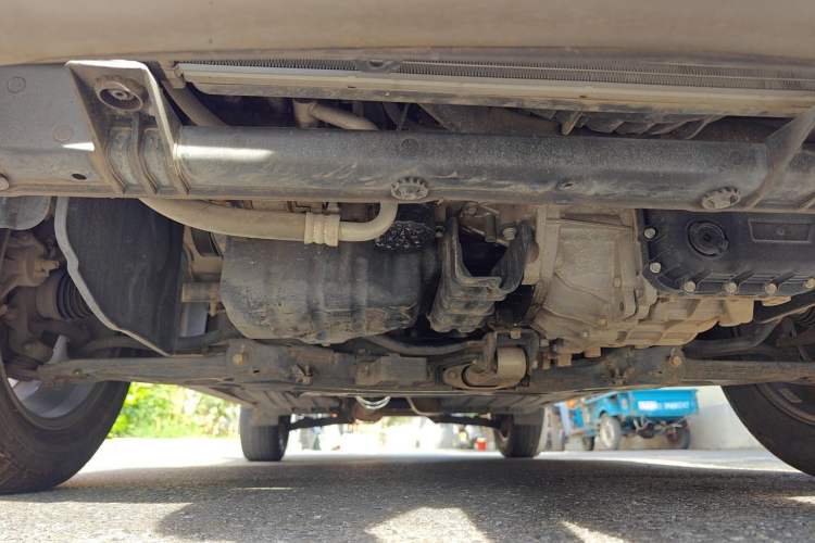 Used Hyundai ix35 2015 2.0L Automatic 2WD Smart Type China IV Chassis Front
