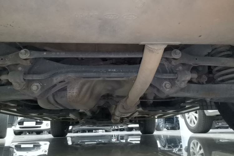 Used Hyundai ix35 2015 2.0L Automatic 2WD Smart Version China V Standard Chassis Rear