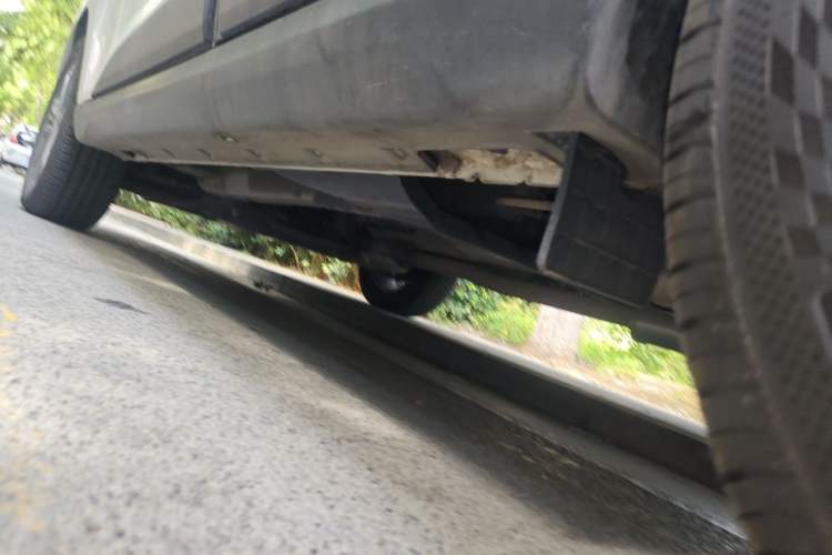 Used Hyundai ix35 2015 2.0L Automatic 2WD Smart Version China V Standard Chassis Rear Left