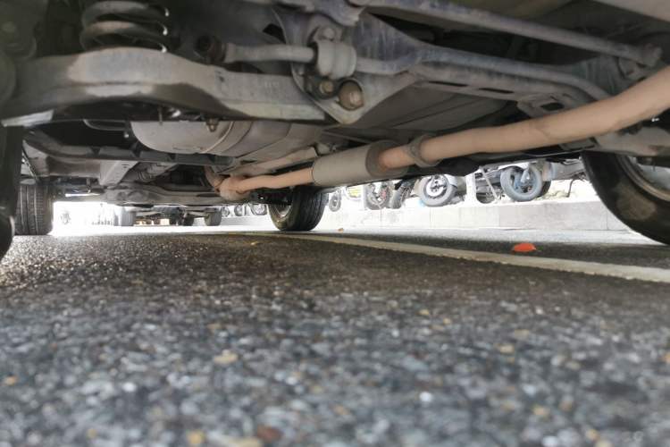 Used Hyundai ix35 2015 2.0L Automatic 2WD Smart Version China V Standard Chassis Rear Left