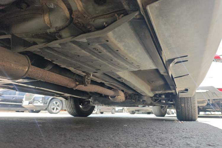 Used Hyundai ix35 2015 2.0L Automatic 2WD Smart Version China V Standard Chassis Rear Right