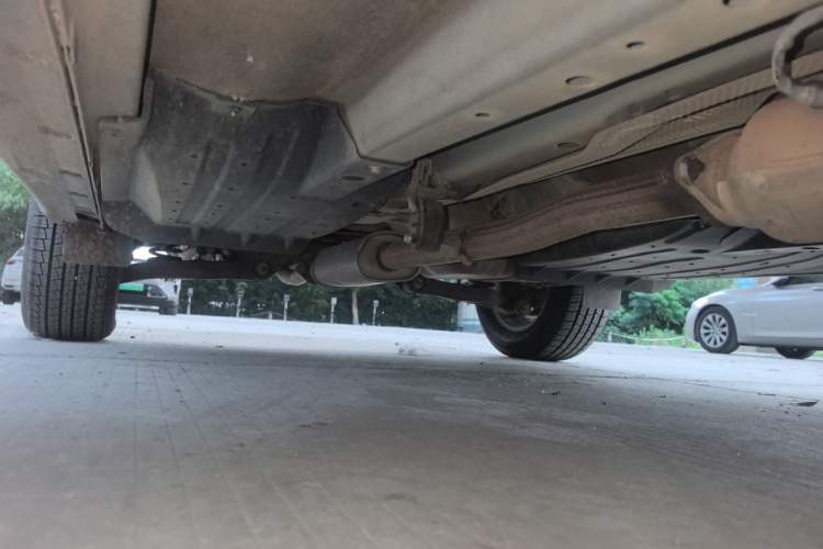 Used Hyundai ix35 2015 2.0L Automatic 2WD Smart Version China V Standard Chassis Rear Right