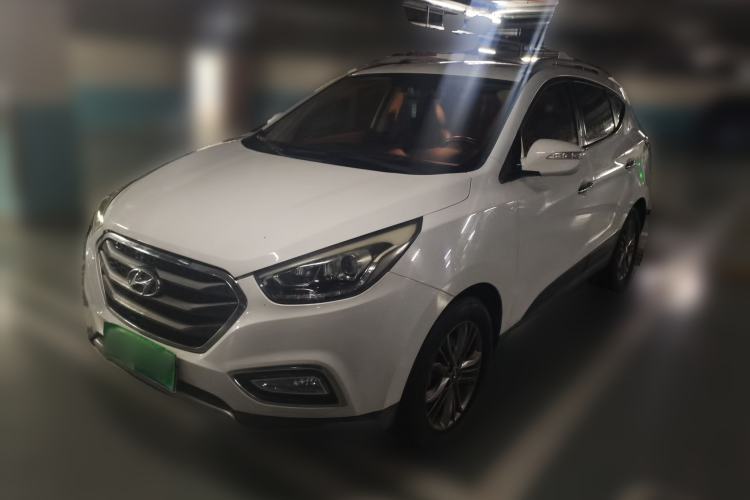 Used Hyundai ix35 2015 2.0L Automatic 2WD Smart Version China V Standard Guazi used car, China used car export, Used car for sale, Used cars, Cheapest cars for sale