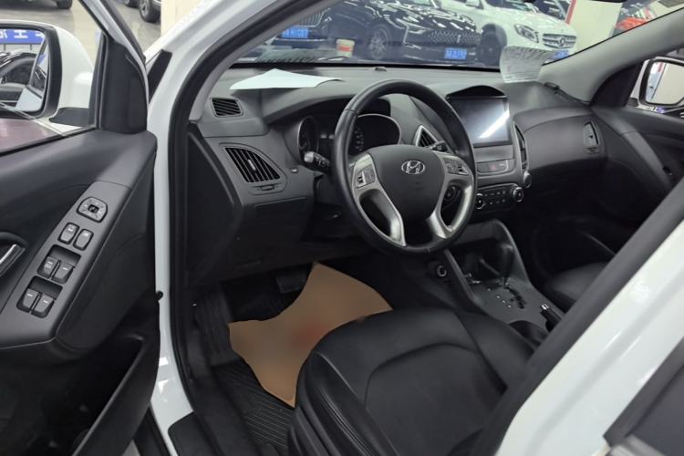 Used Hyundai ix35 2015 2.0L Automatic 2WD Comfort Edition China V Standard Driver Seat