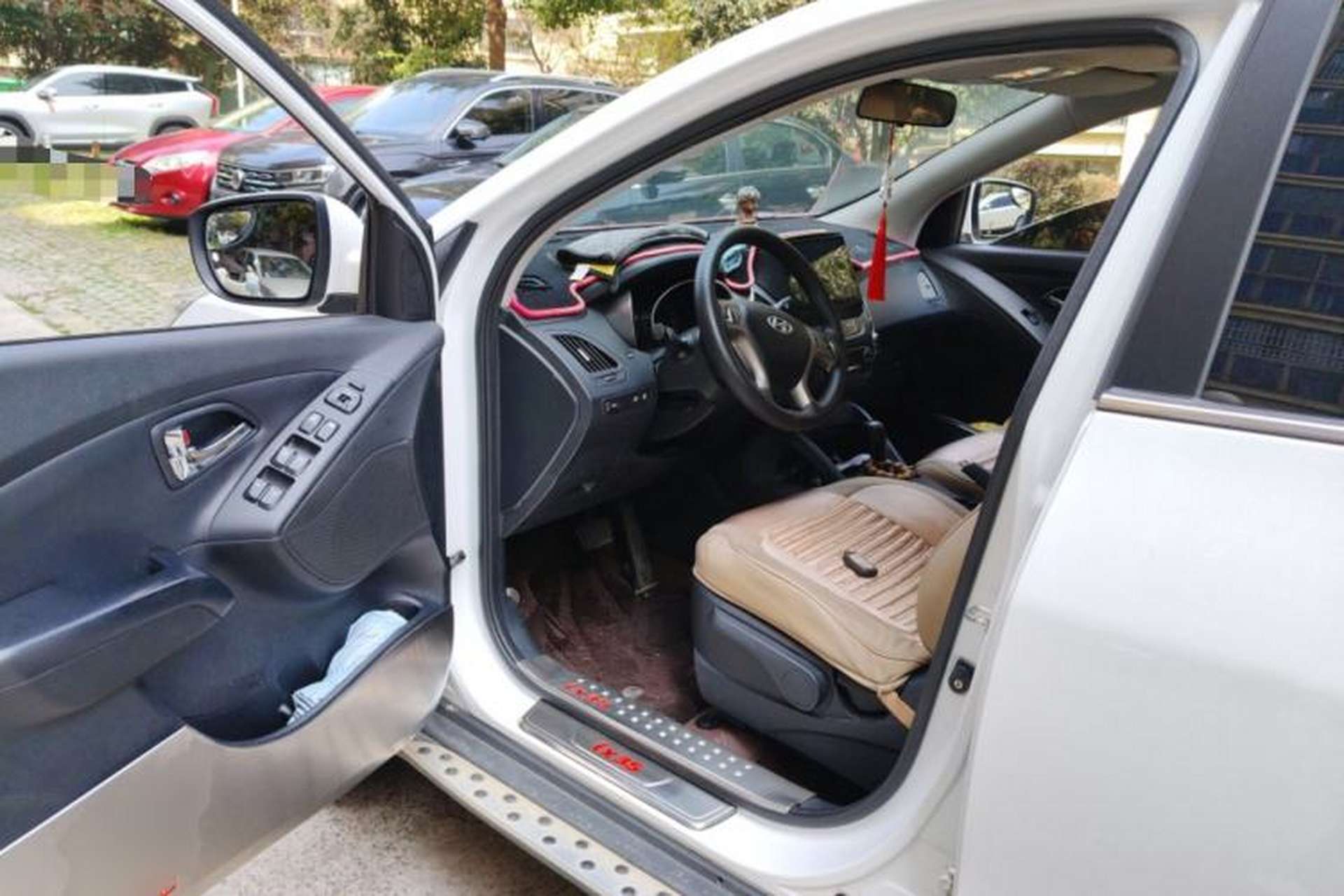 Used Hyundai ix35 2015 2.0L Automatic 2WD Smart Version China V Standard Driver Seat