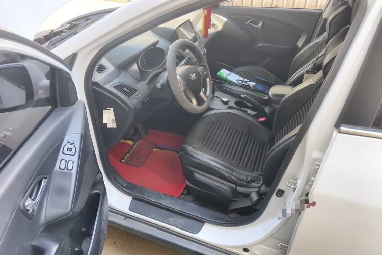 Used Hyundai ix35 2015 2.0L Automatic 2WD Smart Type China IV Driver Seat