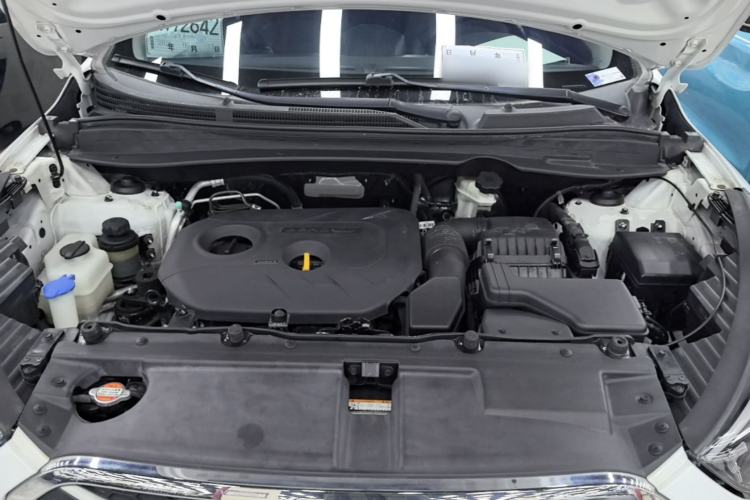 Used Hyundai ix35 2015 2.0L Automatic 2WD Comfort Edition China V Standard Engine Bay