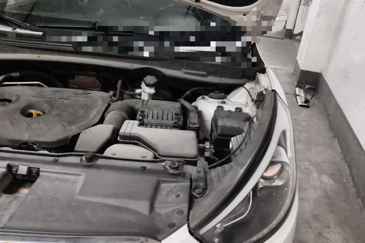 Used Hyundai ix35 2015 2.0L Automatic 2WD Smart Type China IV Engine Bay Left