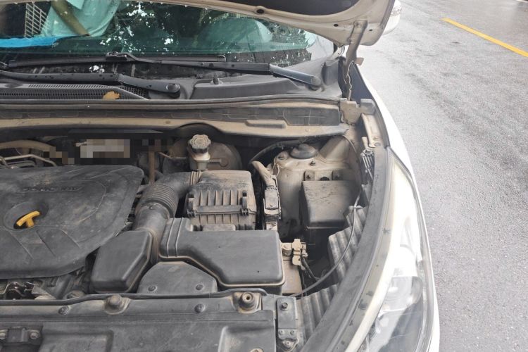 Used Hyundai ix35 2015 2.0L Automatic 2WD Smart Type China IV Engine Bay Left