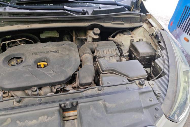 Used Hyundai ix35 2015 2.0L Automatic 2WD Smart Type China IV Engine Bay Left