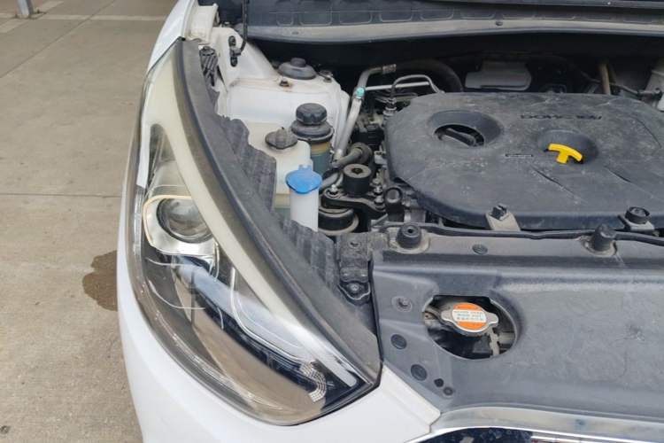 Used Hyundai ix35 2015 2.0L Automatic 2WD Comfort Edition China IV Standard Engine Bay Right