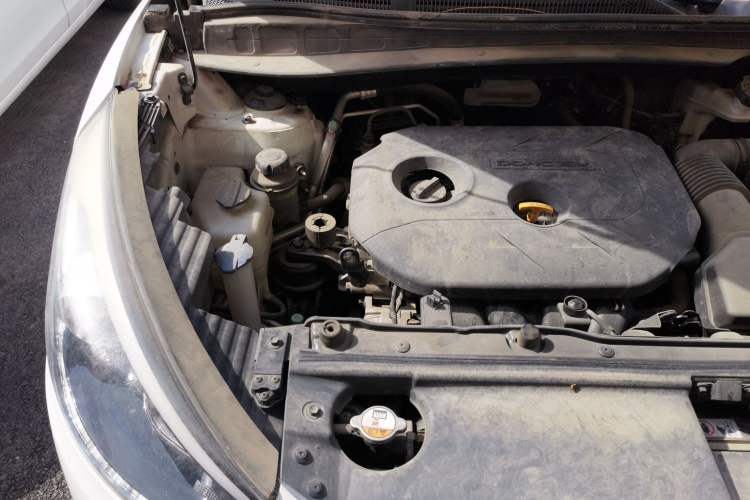 Used Hyundai ix35 2015 2.0L Automatic 2WD Smart Type China IV Engine Bay Right
