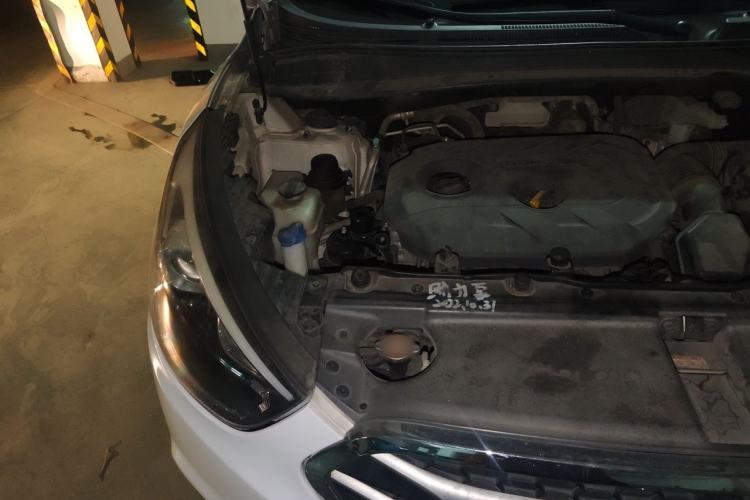 Used Hyundai ix35 2015 2.0L Automatic 2WD Smart Type China IV Engine Bay Right