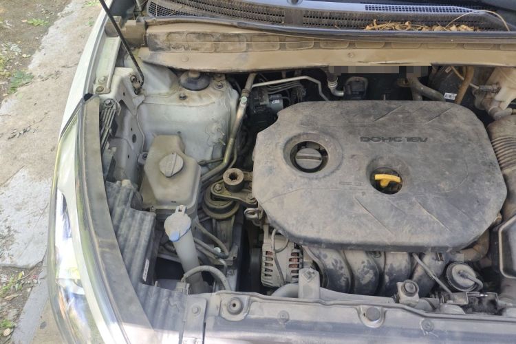 Used Hyundai ix35 2015 2.0L Automatic 2WD Smart Version China V Standard Engine Bay Right