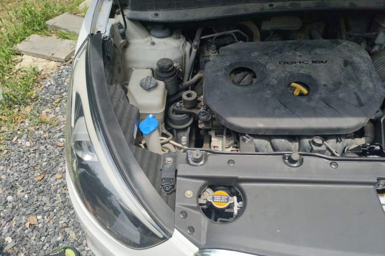 Used Hyundai ix35 2015 2.0L Automatic 2WD Smart Type China IV Engine Bay Right