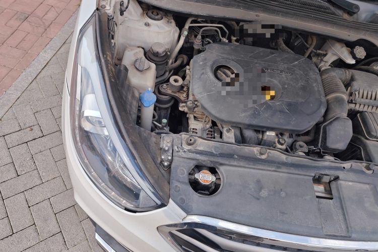 Used Hyundai ix35 2015 2.0L Automatic 2WD Smart Type China IV Engine Bay Right