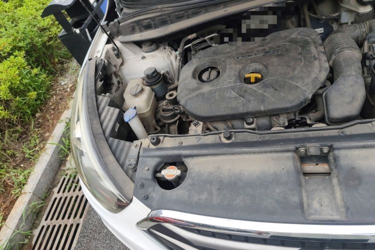 Used Hyundai ix35 2015 2.0L Automatic 2WD Smart Type China IV Engine Bay Right