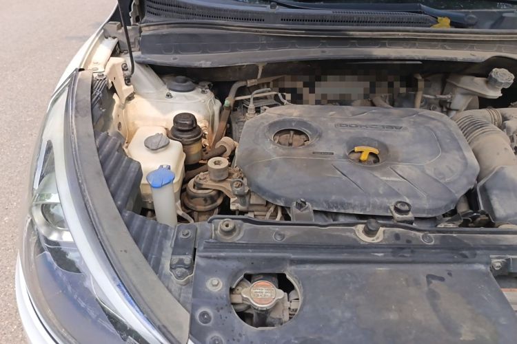 Used Hyundai ix35 2015 2.0L Automatic 2WD Comfort Edition China IV Standard Engine Bay Right