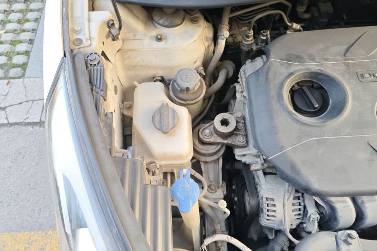 Used Hyundai ix35 2015 2.0L Automatic 2WD Smart Type China IV Engine Bay Right