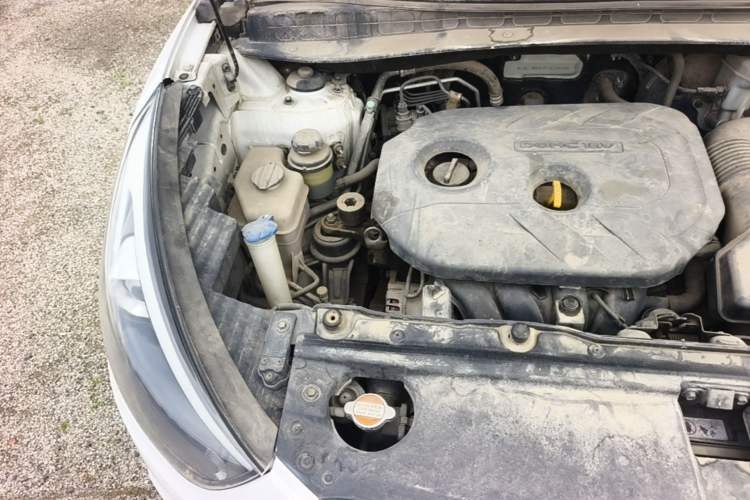 Used Hyundai ix35 2015 2.0L Automatic 2WD Comfort Edition China V Standard Engine Bay Right