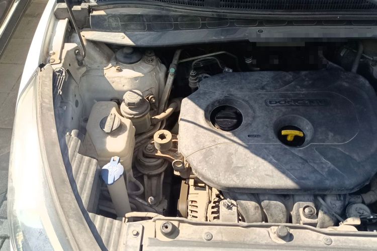 Used Hyundai ix35 2015 2.0L Automatic 2WD Smart Type China IV Engine Bay Right