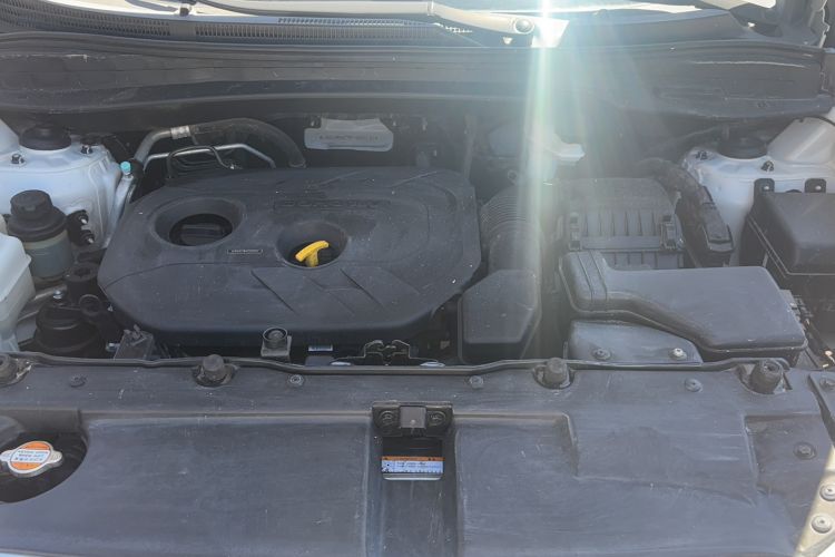 Used Hyundai ix35 2015 2.0L Automatic 2WD Smart Type China IV Engine Bay