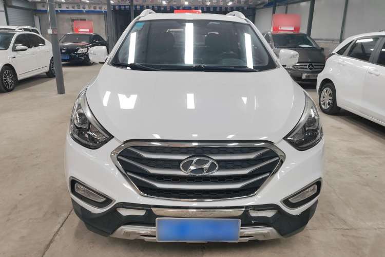 Used Hyundai ix35 2015 2.0L Automatic 2WD Smart Version China V Standard Exterior 1