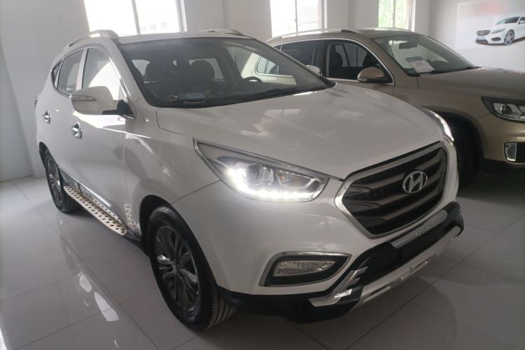 Used Hyundai ix35 2015 2.0L Automatic 2WD Smart Type China IV Exterior 1