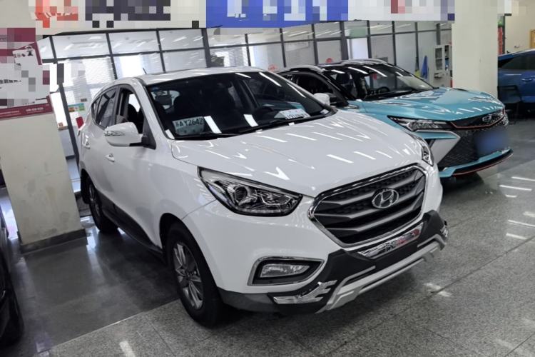 Used Hyundai ix35 2015 2.0L Automatic 2WD Comfort Edition China V Standard Exterior 1