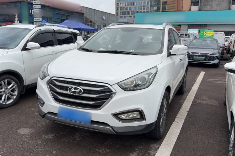 Used Hyundai ix35 2015 2.0L Automatic 2WD Smart Type China IV Exterior 1