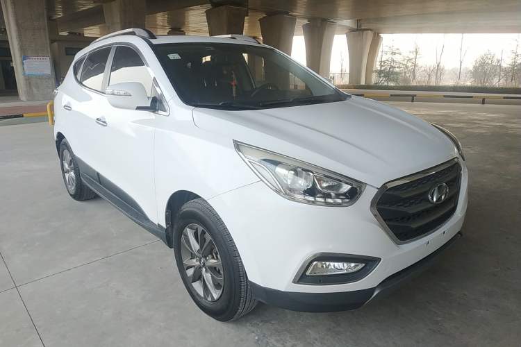Used Hyundai ix35 2015 2.0L Automatic 2WD Comfort Edition China V Standard Exterior 1