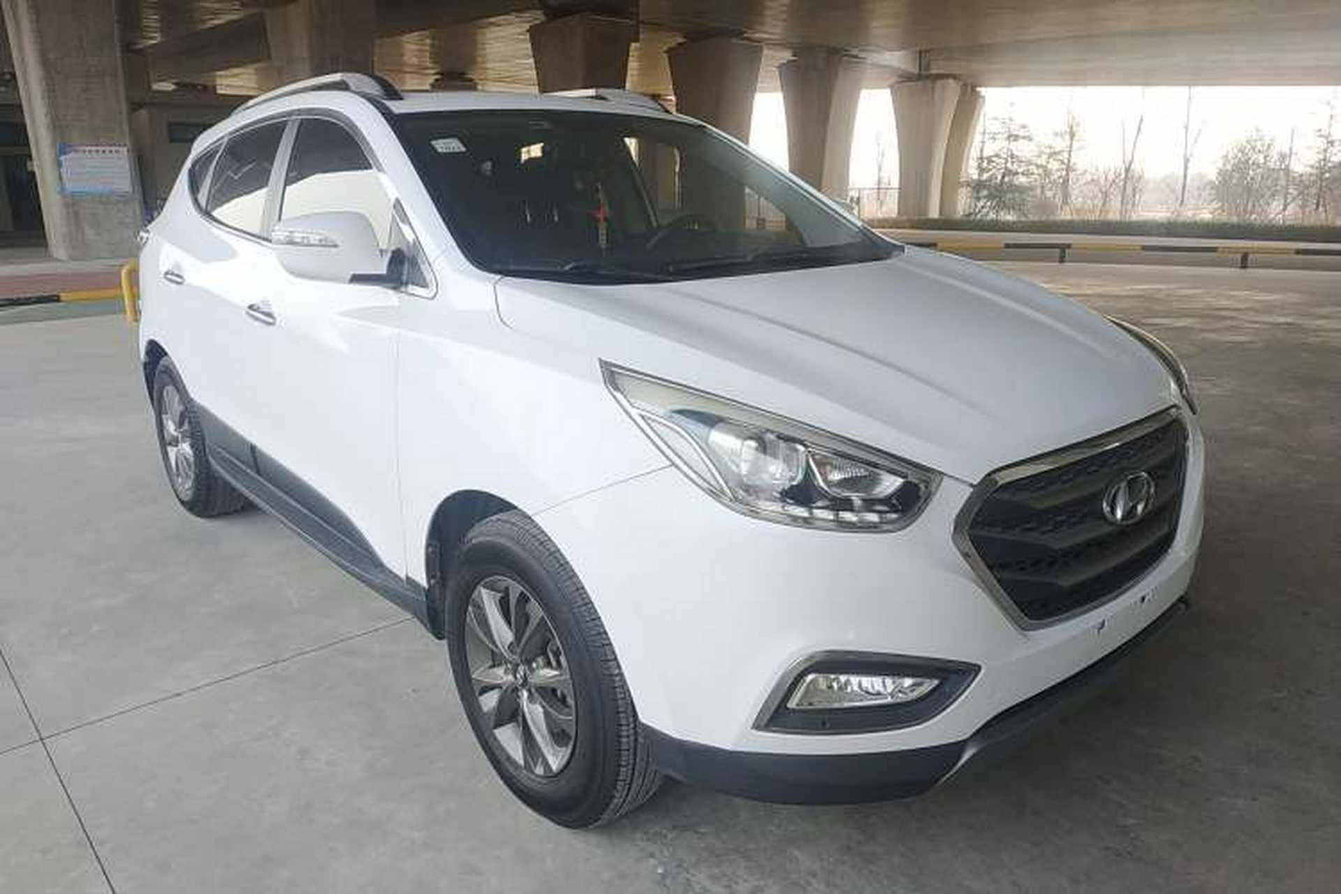 Used Hyundai ix35 2015 2.0L Automatic 2WD Comfort Edition China V Standard Exterior 1