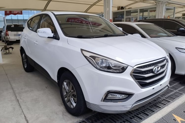 Used Hyundai ix35 2015 2.0L Automatic 2WD Comfort Edition China IV Standard Exterior 1