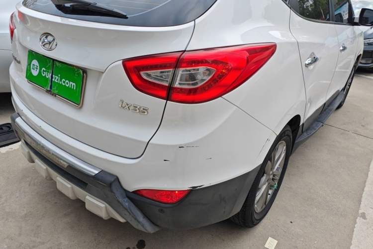 Used Hyundai ix35 2015 2.0L Automatic 2WD Smart Type China IV Exterior 3