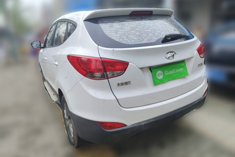 Used Hyundai ix35 2015 2.0L Automatic 2WD Comfort Edition China V Standard Exterior 3