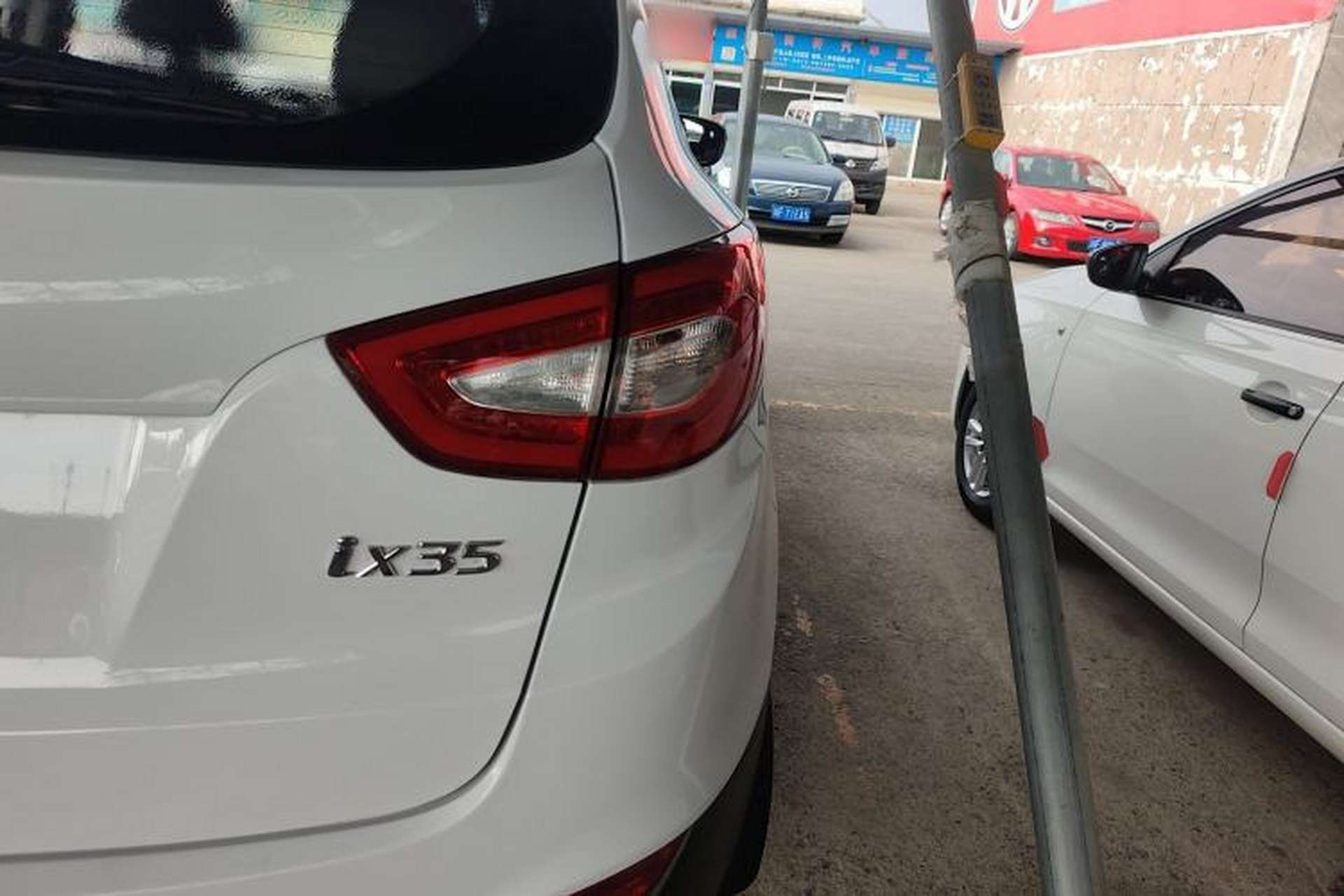 Used Hyundai ix35 2015 2.0L Automatic 2WD Smart Type China IV Exterior 3