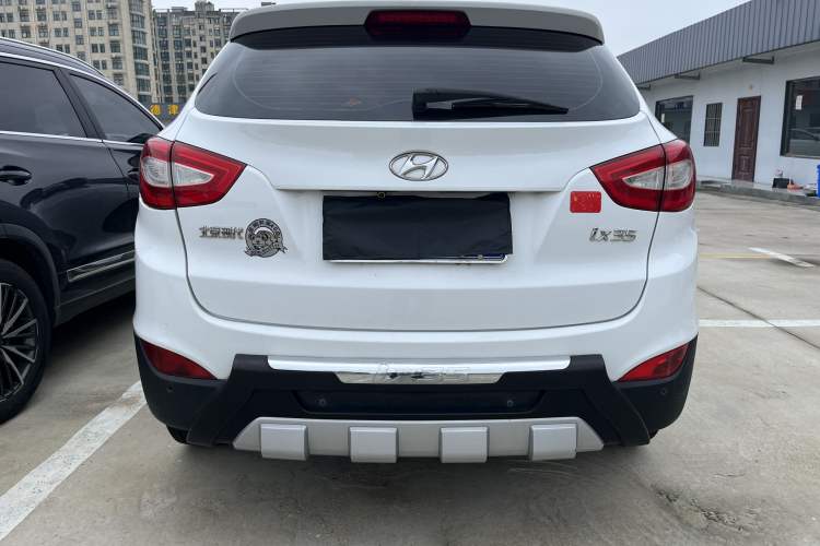 Used Hyundai ix35 2015 2.0L Automatic 2WD Smart Type China IV Exterior 4