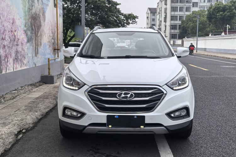 Used Hyundai ix35 2015 2.0L Automatic 2WD Smart Version China V Standard Exterior 4