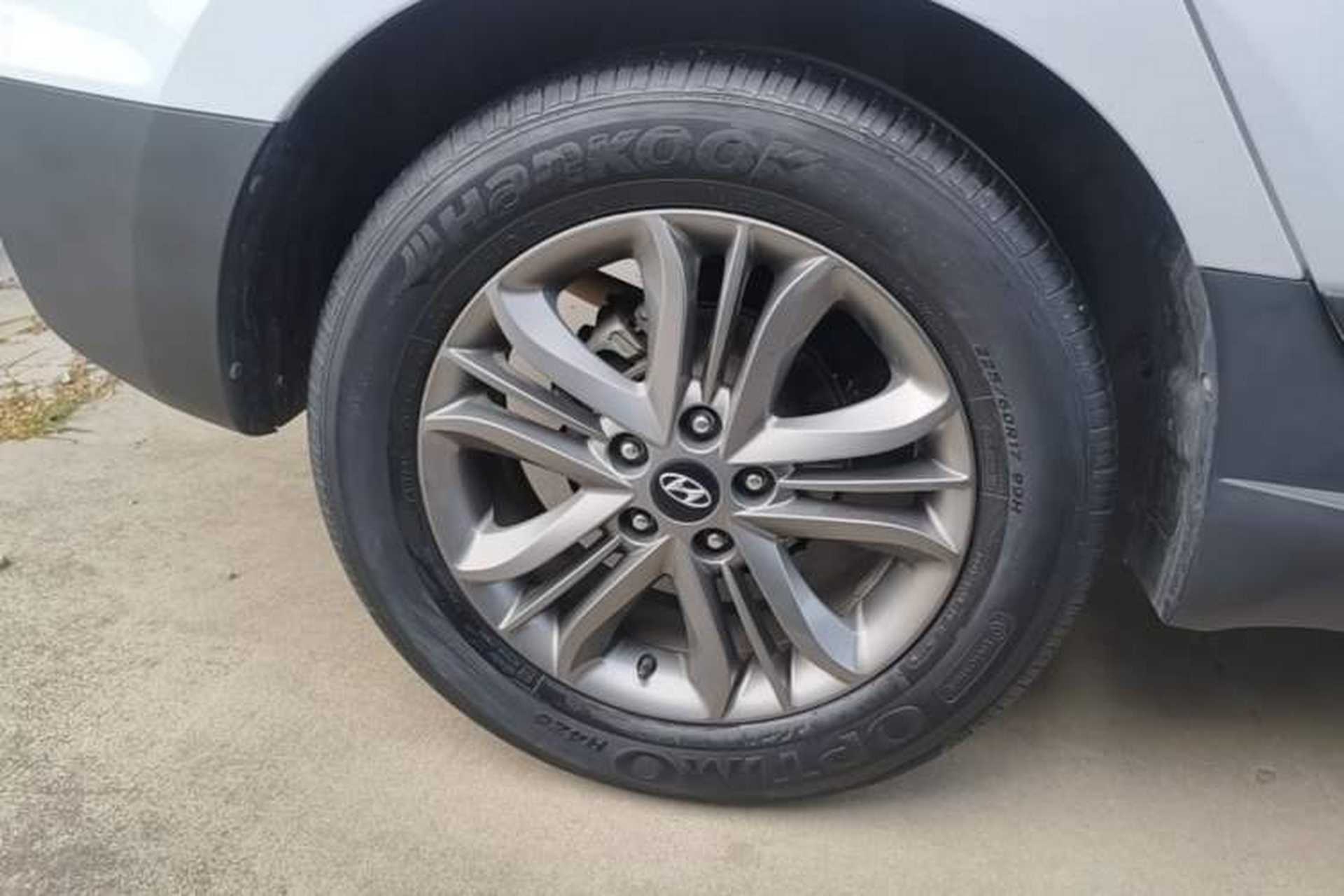 Used Hyundai ix35 2015 2.0L Automatic 2WD Smart Version China V Standard Exterior 5
