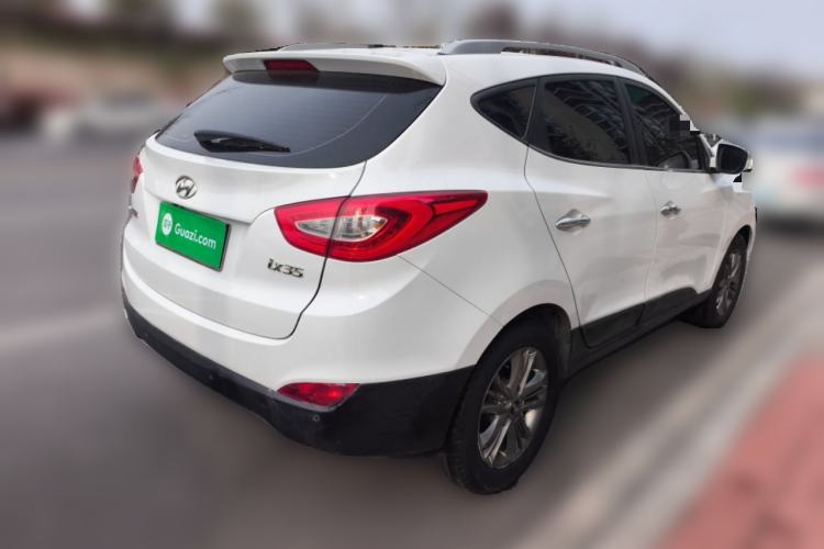 Used Hyundai ix35 2015 2.0L Automatic 2WD Smart Version China V Standard Exterior 5
