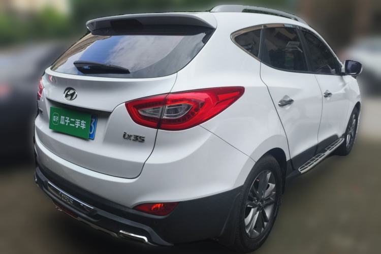 Used Hyundai ix35 2015 2.0L Automatic 2WD Smart Version China V Standard Exterior 5