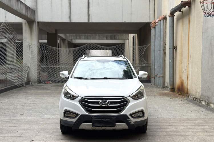Used Hyundai ix35 2015 2.0L Automatic 2WD Comfort Edition China V Standard Exterior 5