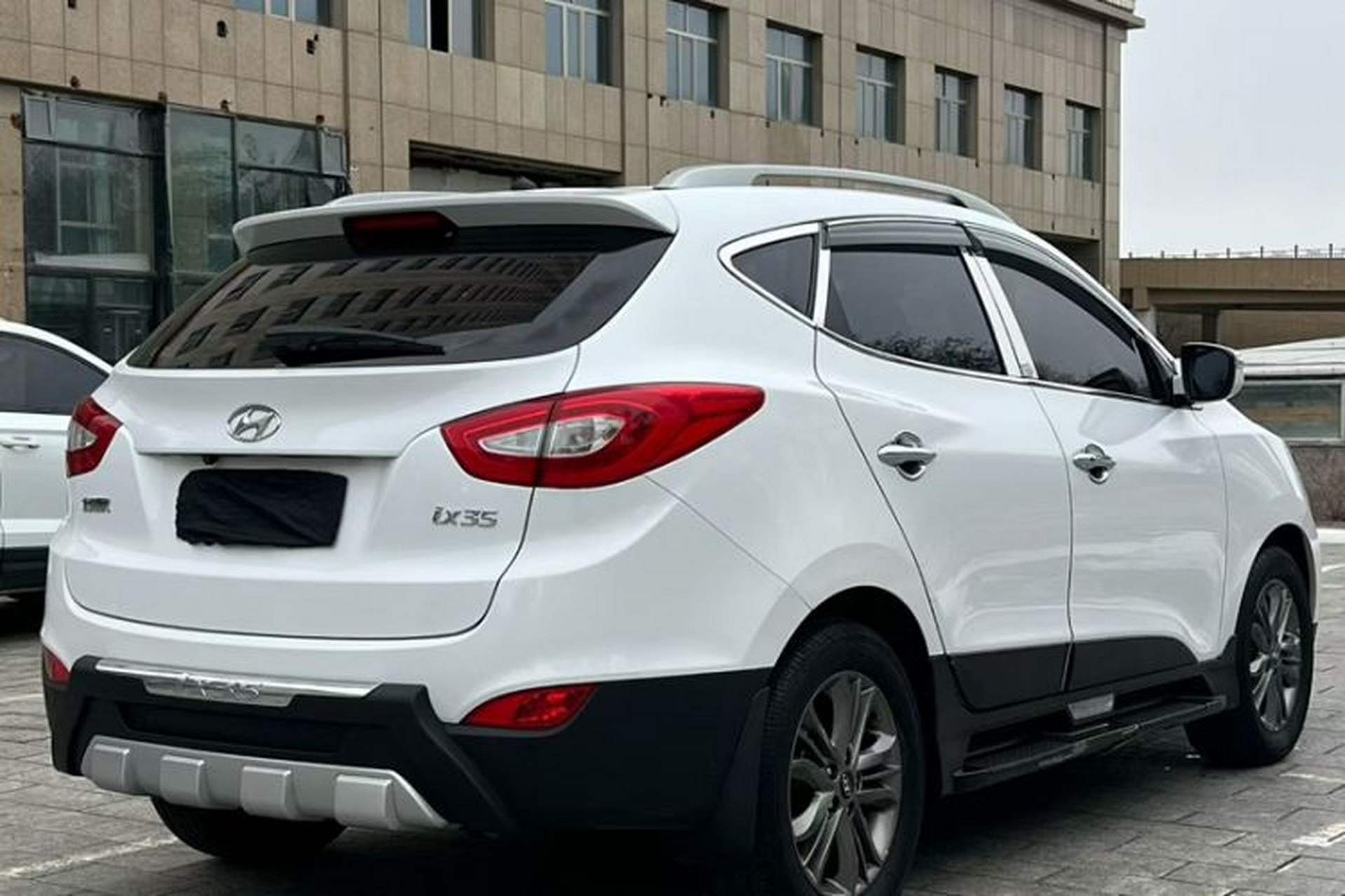Used Hyundai ix35 2015 2.0L Automatic Two-Wheel Drive Leading Trim China V Standard Exterior 5