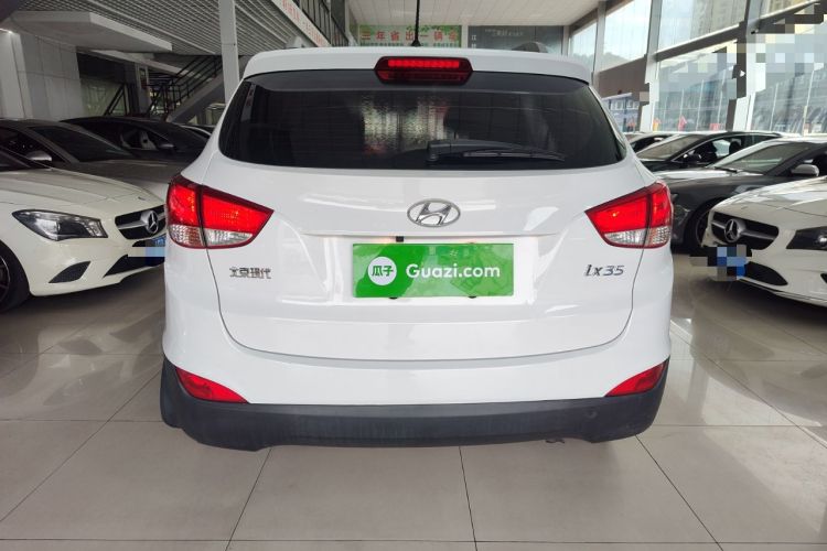 Used Hyundai ix35 2015 2.0L Manual Two-Wheel Drive Comfort Version China IV Standard Exterior 5