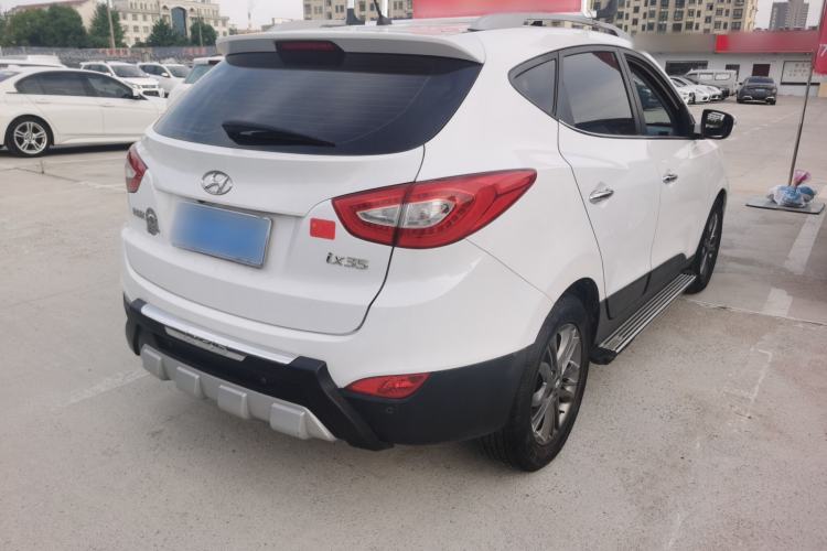 Used Hyundai ix35 2015 2.0L Automatic 2WD Smart Type China IV Exterior 6