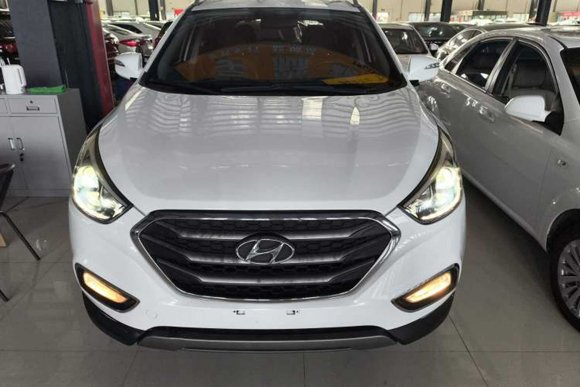 Used Hyundai ix35 2015 2.0L Automatic 2WD Comfort Edition China IV Standard Front