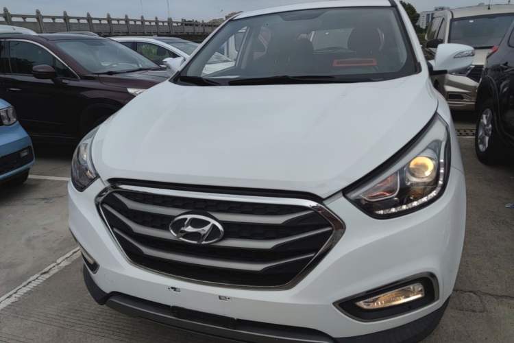 Used Hyundai ix35 2015 2.0L Automatic 2WD Comfort Edition China V Standard Front