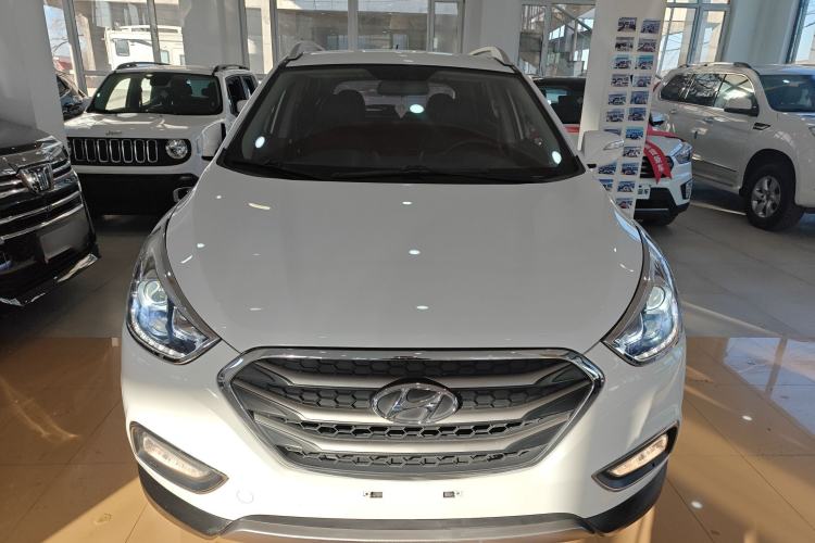 Used Hyundai ix35 2015 2.0L Manual Two-Wheel Drive Comfort Version China IV Standard Front