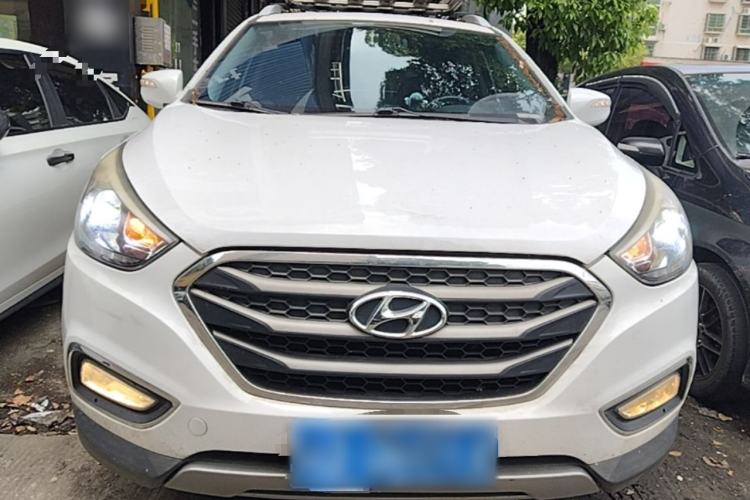 Used Hyundai ix35 2015 2.0L Automatic 2WD Smart Type China IV Front