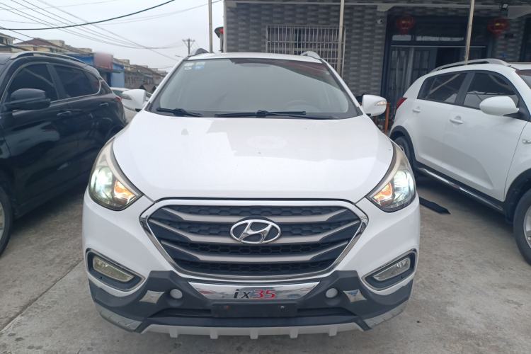 Used Hyundai ix35 2015 2.0L Automatic 2WD Smart Version China V Standard Front